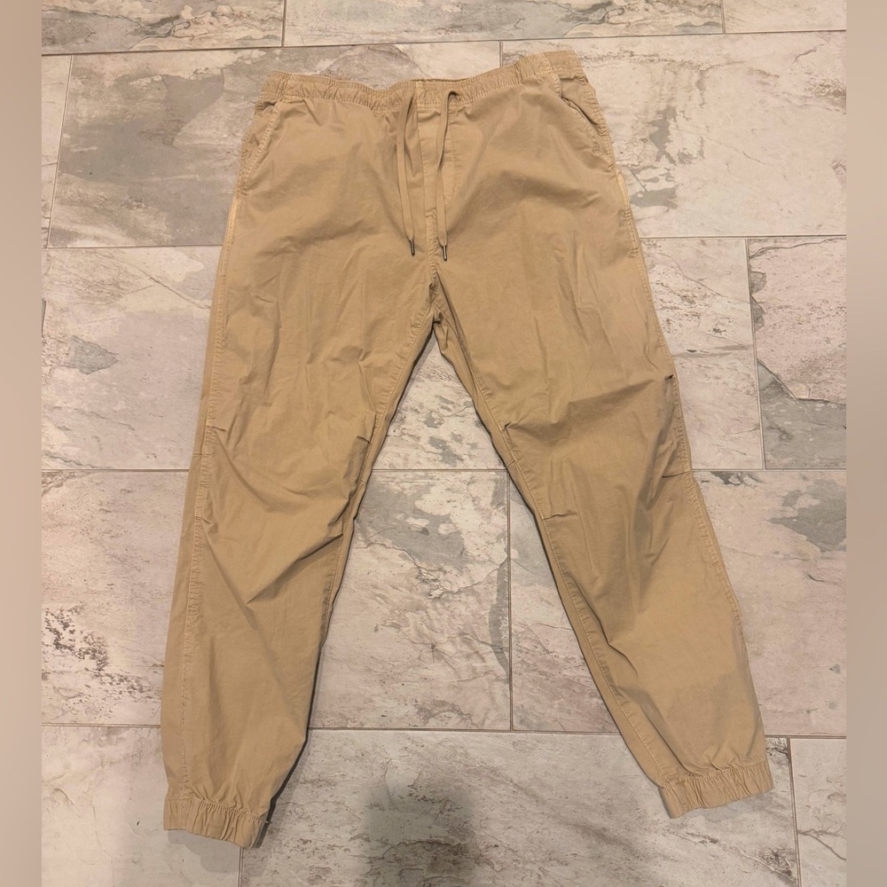 American Eagle flex pants. Tan. Medium. Never worn!